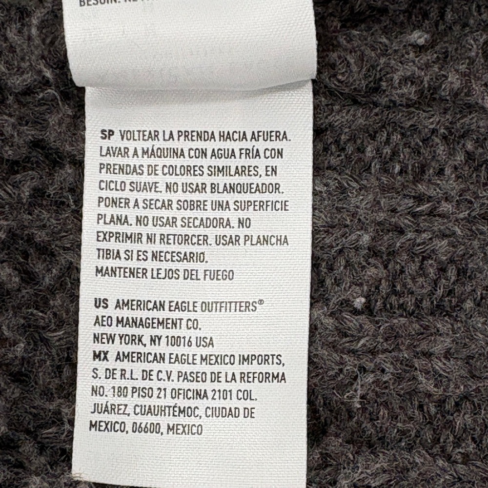 American Eagle Womens Super Oversized V-Neck Sweater size Medium Cozy minimalist - Picture 13 of 13